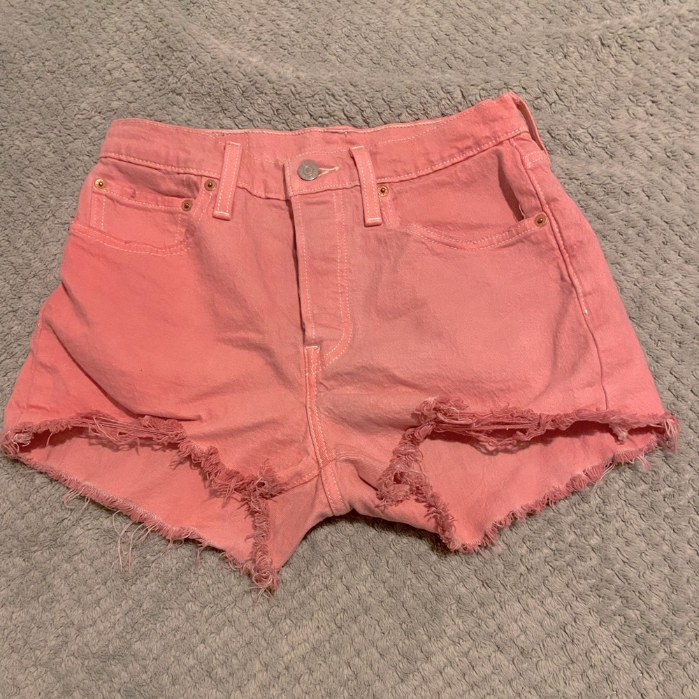 Levi’s 501 Jean Shorts Pink
